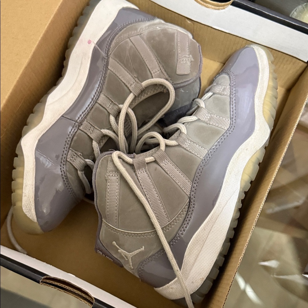 Jordan Retro 11 Kids Sneakers - Gray and Cream
